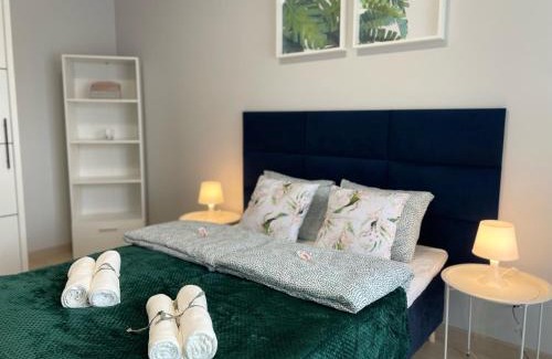 Rzeszow Apartment | Premium Apartment - Evergreen - SELF CHECK-IN - Parking