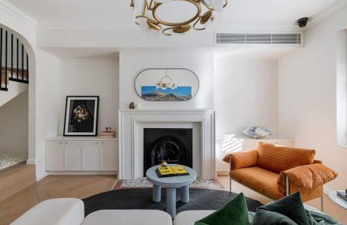 Woolloomooloo Apartment | Premium Apartment with Rooftop Spa & City Views