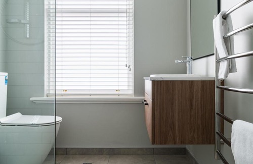 Dunedin City Centre Apartment | Premium Living on Stuart St