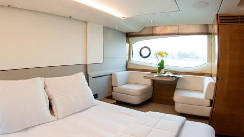 Linh Trung IEPZ Boat Rental | Premium Saigon Yacht Princess 62 - Managed by Vietyacht Club
