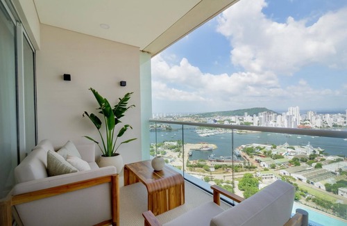 Bocagrande Apartment | Premium suite 25th floor
