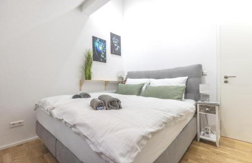Neusatz Apartment | Premium Suite - Waldblick - Balkon - Schwarzwald