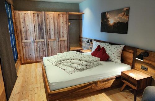 Martello Apartment | Premstlahof Ferienwohnung Lärchenstube