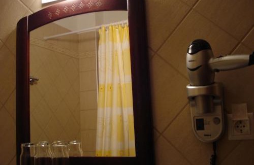 Lefkonas Apartment | Prespa Resort & Spa
