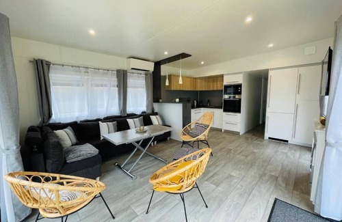 Gravon House | Prestige lodge on the water (8 people)