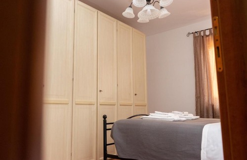 Cassino Apartment | Prestige White Apartment