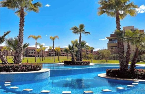 Camp El Ghoul Apartment | 🌟PRESTIGIA VIP luxury apartment garden view swimming pool golf atlas