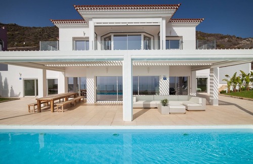 Costa Adeje House | Prestigious top level villa with pool and spectacular sea views!