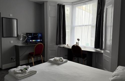 Brighton House | Preston Park Hotel