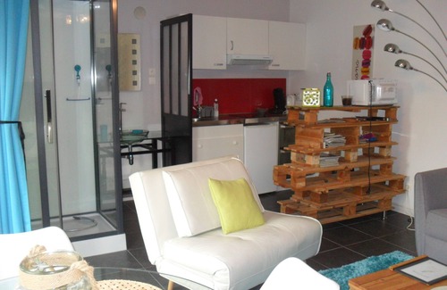 Merlimont Apartment | Pretty gîte in wooded grounds close to the beach