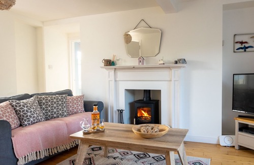Kilconquhar Cottage | Pretty period cottage with garden in conservation village near Elie