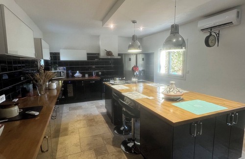 Saint-Menet Other | Pretty Provencal farmhouse on the route de Pagnol.