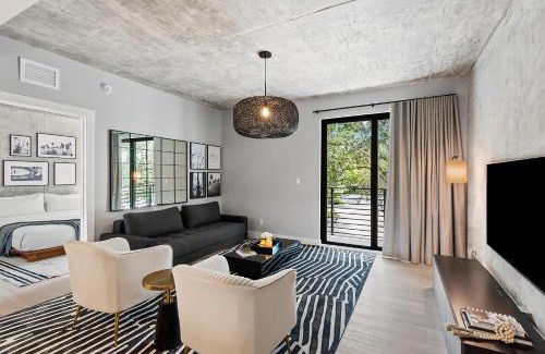 Flagler Village Apartment | Pretty Rola 201 Luxury 1B1B w King Bed at Downtown Fort Lauderdale