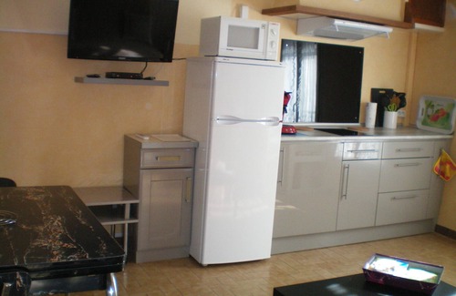 Ganges Apartment | PRETTY T2 IN VILLAGE HOUSE