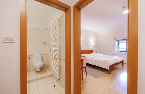 Ljubljana House | Pri Žabarju Bed & Breakfast Ljubljana