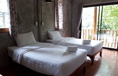 Suan Phueng Hotel | Pribpandao Home & Camping