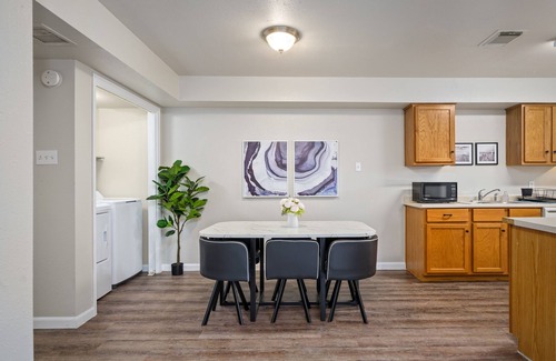 Cypress Apartment | Price Drop! 3BRApt[30% OFF]Fast Wi-Fi & More-12D