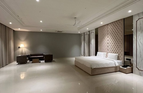 Rajkot Hotel | Pride Resort Rajkot