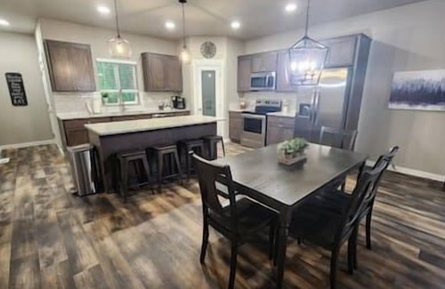 Priest River House | Priest River 11th St Retreat