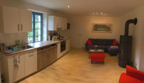 Ebenheit Apartment | Prima Klima Villa - Ferienwohnung Steinbrecher