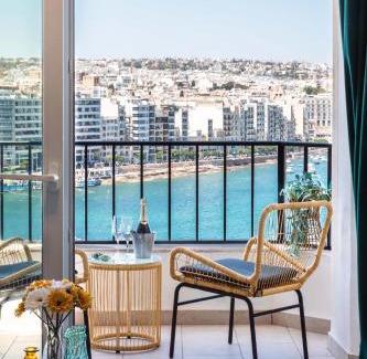 Tower Road Apartment | Prime Location 3BR Apartment with Stunning View by ArcoBnb