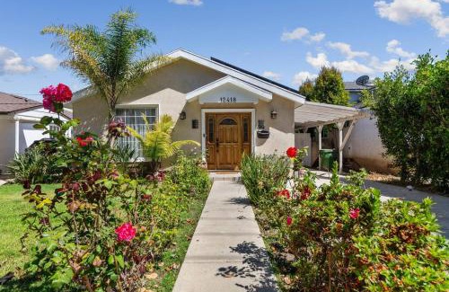 Sawtelle House | Prime Location Beverly Hills, Santa Monica and UCLA