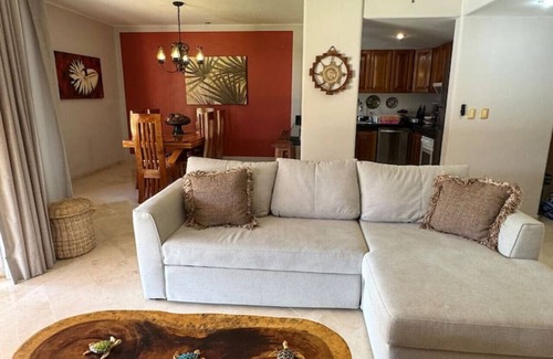 Puerto Aventuras Condo | PRIME LOCATION! Private Beach, Very Nice!