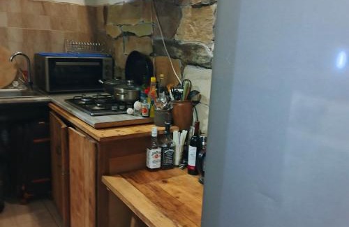 Vera Apartment | Prime location studio with terrace & shared bathroom & private kitchen