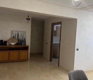 Hivernage Apartment | Prime Spot in Marrakech Near Everything