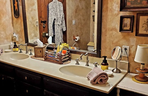 Goodlettsville Other | Primitive Path Getaway