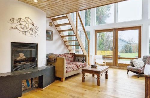 Emsworth House | Primrose Cottage