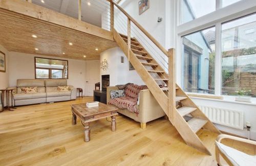 Emsworth House | Primrose Cottage