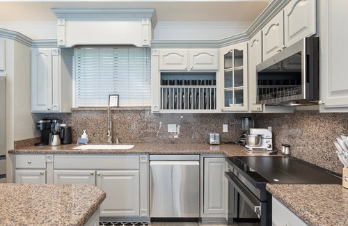 Fountain Hills House | Primrose Palace