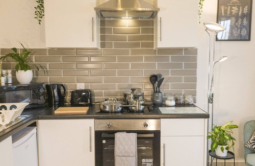 Riverside Apartment | Principality Suites (4 beds)
