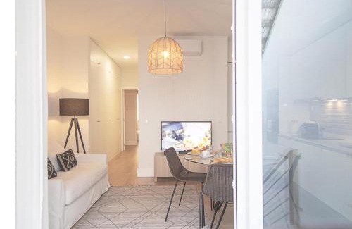 Sao Jose Apartment | Príncipe Real Lovely Apt with AC