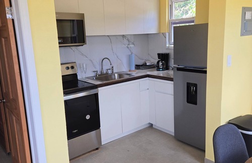Estate Kings Quarter Apartment | Prindsens Gade Charming 1-bedroom apartment AC, WiFi in lovely Charlotte Amalie
