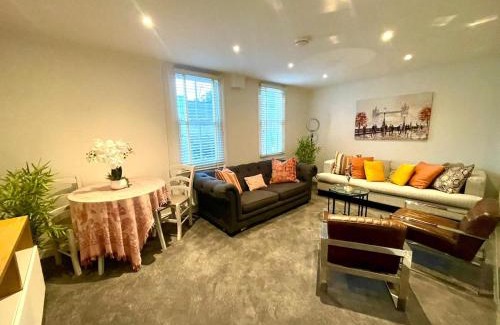Moffat Apartment | Private 1 bed flat Knightsbridge, Chelsea
