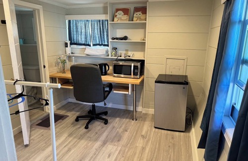 San Bruno Apartment | Private 1BR/1BA/1 Office room near SF and SFO-W/D-Pet Friendly