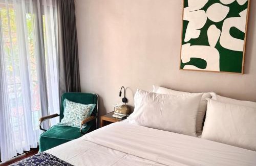 Central Yogyakarta House | Private 2BR Townhouse at Malioboro