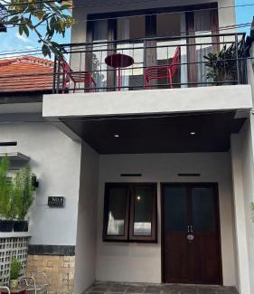 Central Yogyakarta House | Private 2BR Townhouse at Malioboro