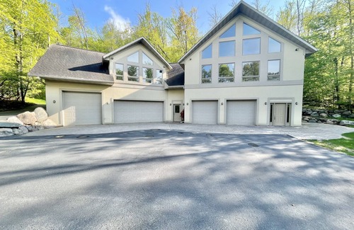 Cohasset House | Private 3+ acre executive retreat 4 "blocks" from Pokegama Lake & bike trailhead