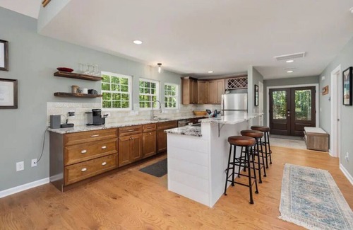 Cooleys Rift House | Private 3 Bedroom Home in Gated Community
