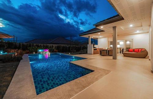 Hua Hin House | Private 3 Bedroom Pool Villa MS22