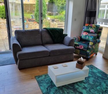 Baildon Apartment | Private and Peaceful Space With Free Parking