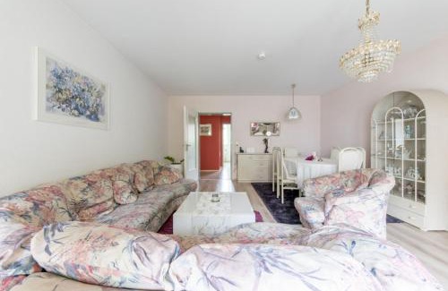 Linden-Nord Apartment | Private Apartment