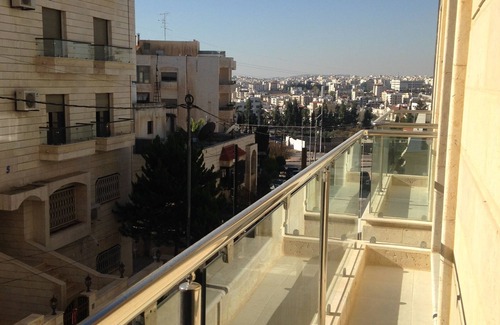 Al Swaifyeh Apartment | Private Apartment in Great Quiet location