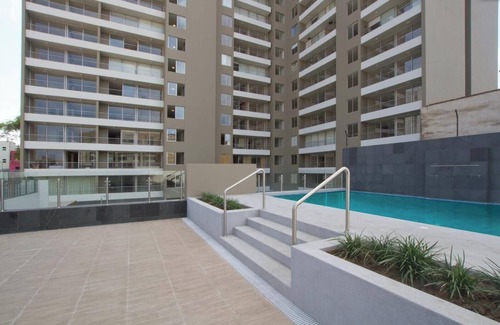 Jesus Maria Apartment | Private apartment, swimming pool, gym and private park WITH BEAUTIFUL VIEWS OF LIMA