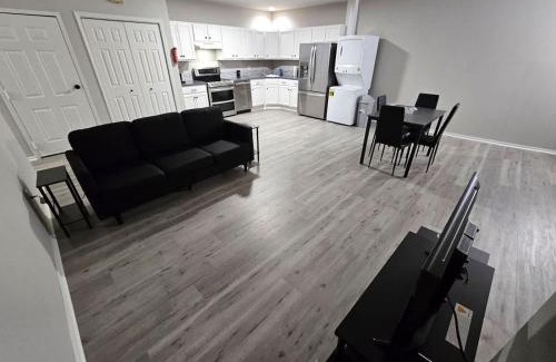 Southbury Apartment | Private Apt In Southfordsouthbury