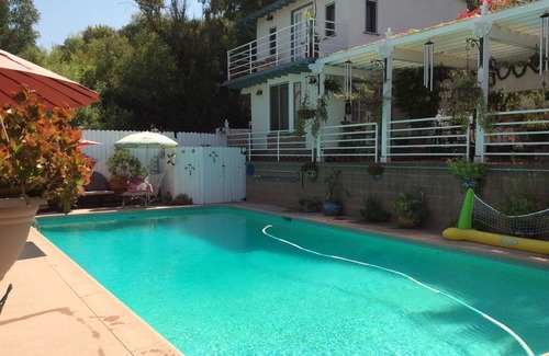 Eagle Rock House | Private back house for rent in beautiful Glendale!