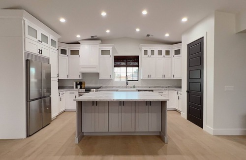 Gilbert House | Private back house on large lot located in Gilbert!